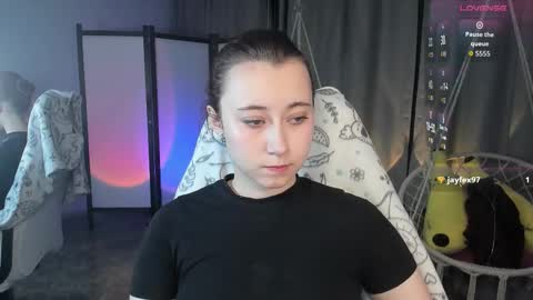 clarabenson online show from September 30, 5:45 pm