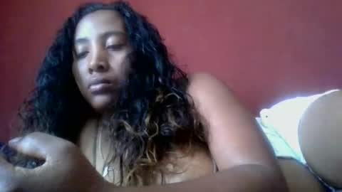 Clarah0123 online show from April 18, 9:33 am