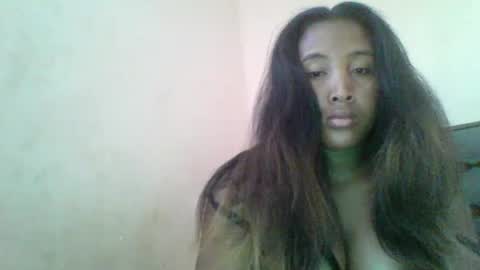 Clarah0123 online show from December 5, 7:32 am
