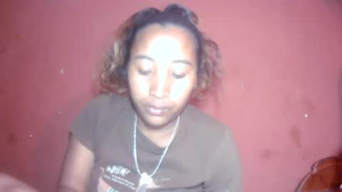 Clarah0123 online show from August 2, 6:31 pm