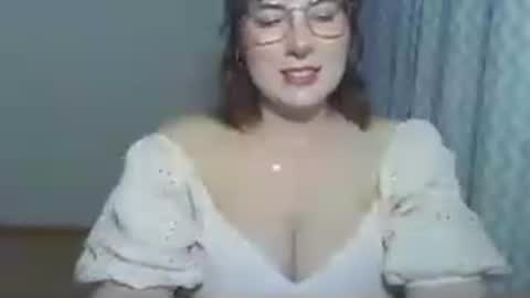 Clara online show from June 16, 6:56 pm