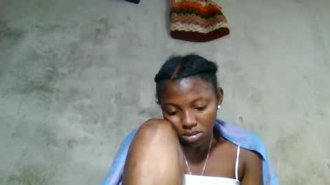 clarisse98 online show from March 17, 5:56 am