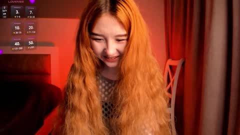 Yumi online show from October 19, 3:00 am