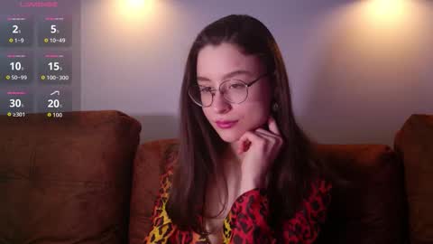 Cassy Classy online show from March 6, 1:10 pm