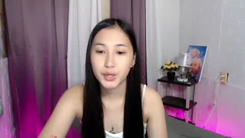 MIKAY OR MIKAH online show from February 28, 8:09 am