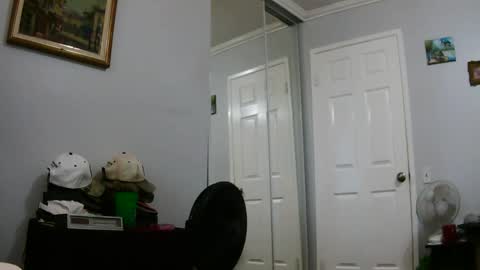 Claudia online show from February 13, 5:54 pm