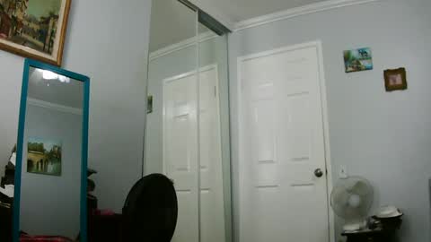 Claudia online show from February 19, 5:06 pm