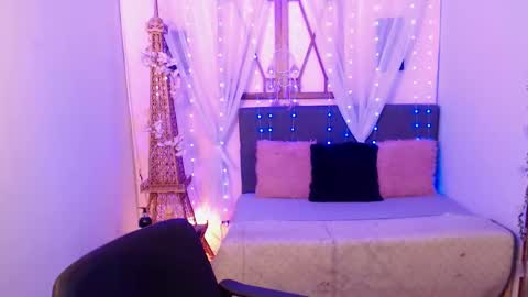 Cleo  online show from October 10, 12:49 am