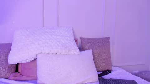 . Cleo Jhonson . online show from January 9, 8:13 am