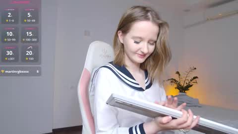 Alexis online show from September 21, 8:24 pm