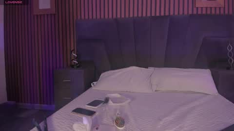 Snapshot of cleowhite_ chatting on September 22, 5:22 am cleowhite_ online show from September 22, 5:22 am