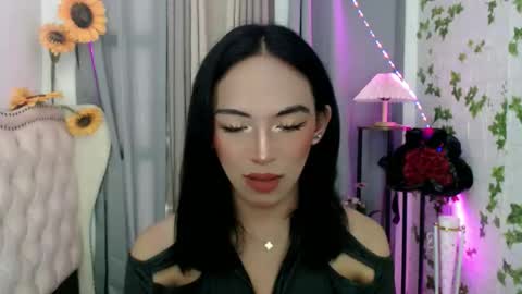 clinalynxx online show from January 17, 6:45 am