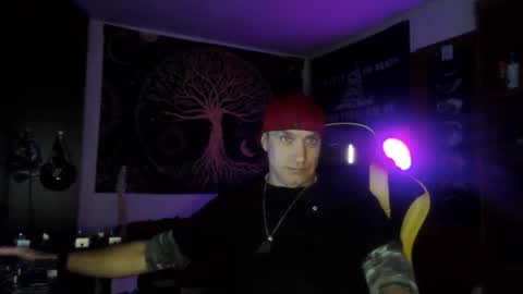 chad online show from December 3, 7:09 am