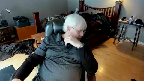 cloudalert62 online show from February 22, 9:26 pm