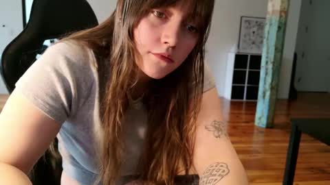 Clover online show from March 17, 6:57 pm