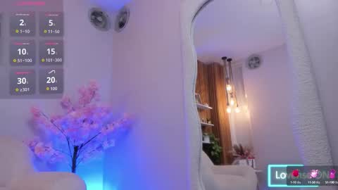 Eilyn online show from October 16, 3:33 pm