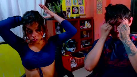 Snapshot of clydexxxbunny chatting on February 8, 3:52 am Clyde and Bunny online show from February 8, 3:52 am
