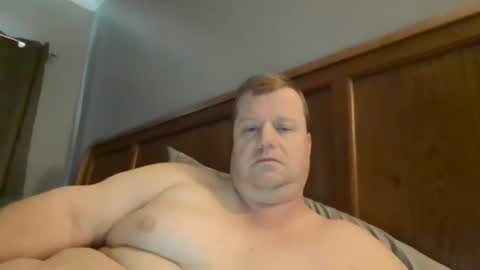 Snapshot of cmachen chatting on March 3, 3:43 pm cmachen online show from March 3, 3:43 pm