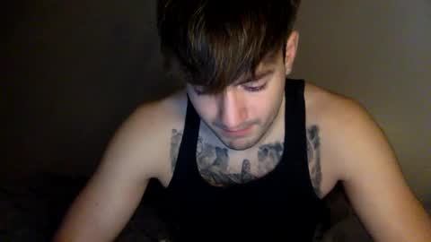 cmjustin_21 online show from September 18, 4:22 pm