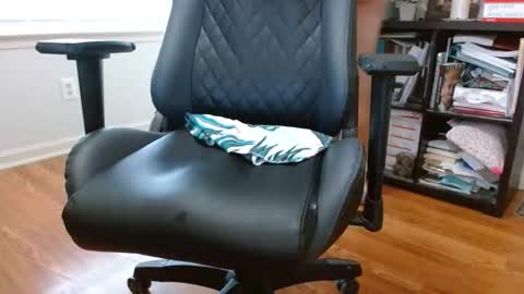 cobra19765 online show from January 11, 6:36 pm