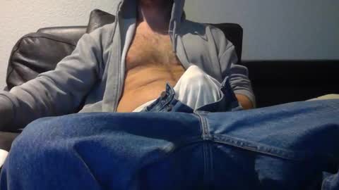 Snapshot of cocka_billy chatting on December 26, 4:58 pm cocka_billy online show from December 26, 4:58 pm