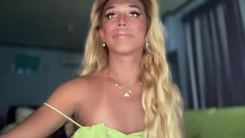 Snapshot of cockprincess_dianna chatting on February 14, 8:31 am PrincessDianna IslandGirl CUMSHOW in PVT and PASSWORDSHOW online show from February 14, 8:31 am