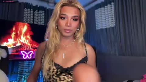 Snapshot of cockprincess_dianna chatting on October 13, 3:58 pm PrincessDianna IslandGirl CUMSHOW in PVT and PASSWORDSHOW online show from October 13, 3:58 pm