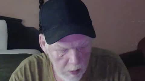 cockreadynow4u online show from May 27, 5:26 am