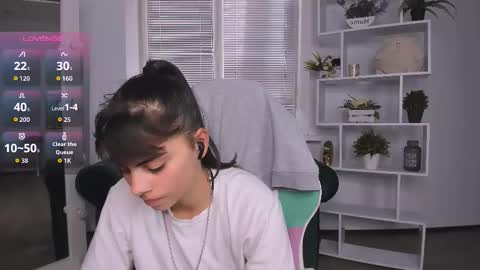 Olivia online show from October 24, 7:53 am