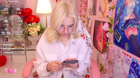 Mia online show from February 7, 3:13 am