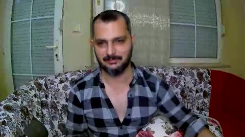 coldskull15 online show from November 29, 7:10 pm