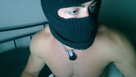 Snapshot of coleblack77 chatting on September 18, 8:46 pm Cole online show from September 18, 8:46 pm