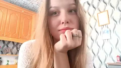 May online show from January 10, 7:25 am