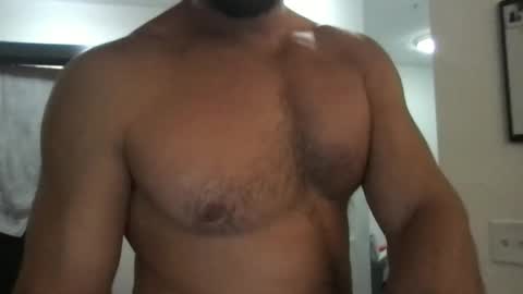 Snapshot of collegeboy3118 chatting on February 26, 1:25 am collegeboy3118 online show from February 26, 1:25 am