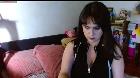 Collette online show from April 9, 4:38 am