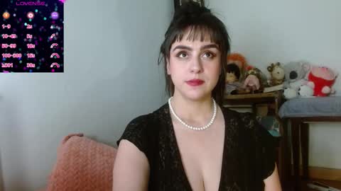 Collette online show from December 5, 7:07 am