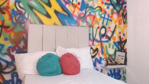 valentina online show from March 8, 12:53 pm