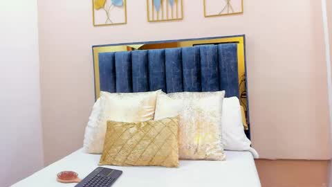 valentina online show from April 22, 12:56 pm