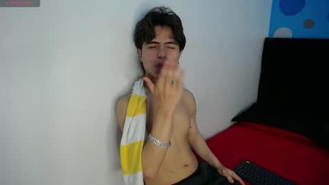 collinstone online show from February 19, 8:41 pm