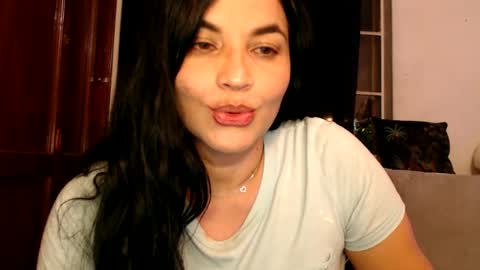 viviana online show from December 10, 4:13 am