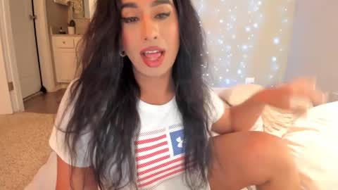    ........ Instagram  Lorysexys online show from April 30, 1:32 am