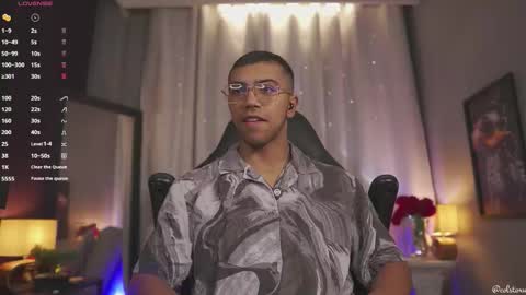 colstorw_ online show from February 21, 10:51 am