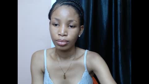 Snapshot of coltish_sexy chatting on February 11, 8:26 am coltish_sexy online show from February 11, 8:26 am