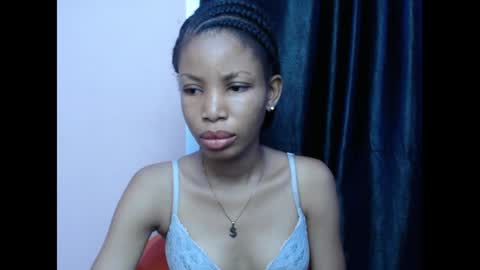 Snapshot of coltish_sexy chatting on February 13, 8:06 am coltish_sexy online show from February 13, 8:06 am
