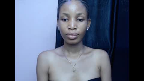 Snapshot of coltish_sexy chatting on March 12, 10:26 am coltish_sexy online show from March 12, 10:26 am