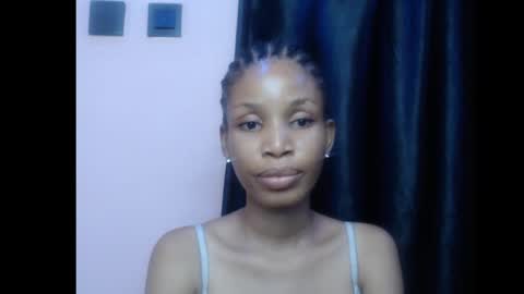 Snapshot of coltish_sexy chatting on February 17, 7:23 pm coltish_sexy online show from February 17, 7:23 pm