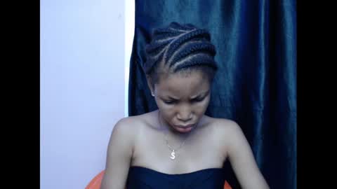 Snapshot of coltish_sexy chatting on February 15, 8:54 am coltish_sexy online show from February 15, 8:54 am