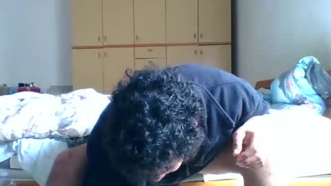 comobailamioso online show from March 2, 11:50 am