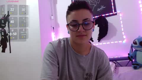 lyan onlyfans n linda online show from December 19, 11:14 pm