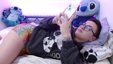 lyan onlyfans n linda online show from December 11, 10:16 pm